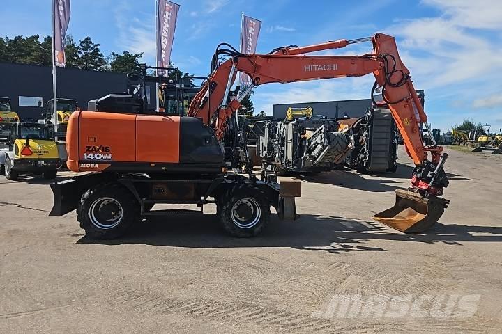 Hitachi ZX 140W-6 Gumikerekes kotrók