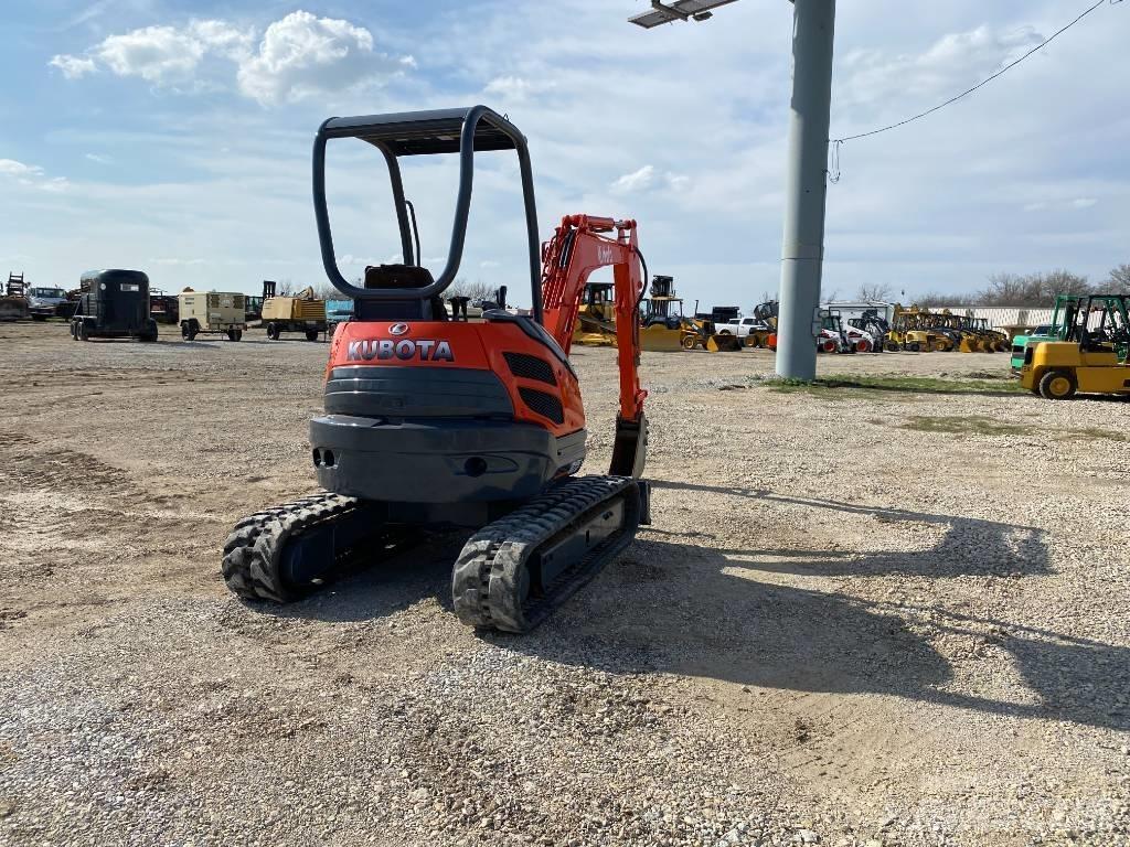 Kubota U 25 Mini kotrók < 7t