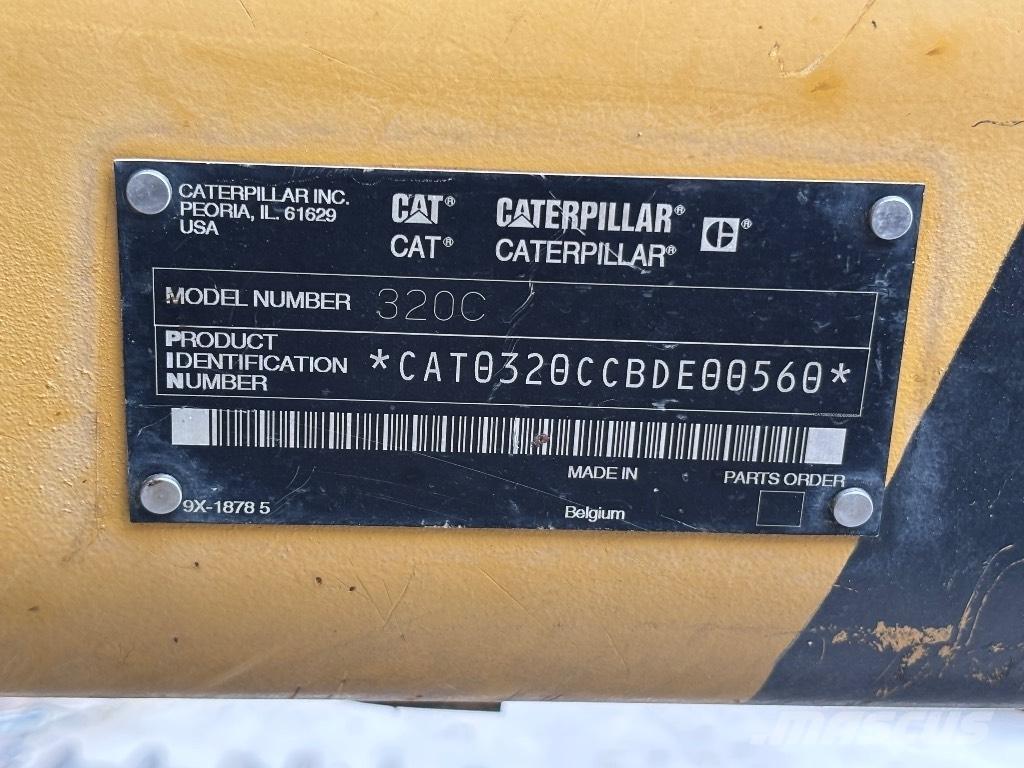 CAT 320 C L Lánctalpas kotrók
