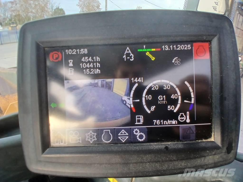 Liebherr L 566 Gumikerekes homlokrakodók