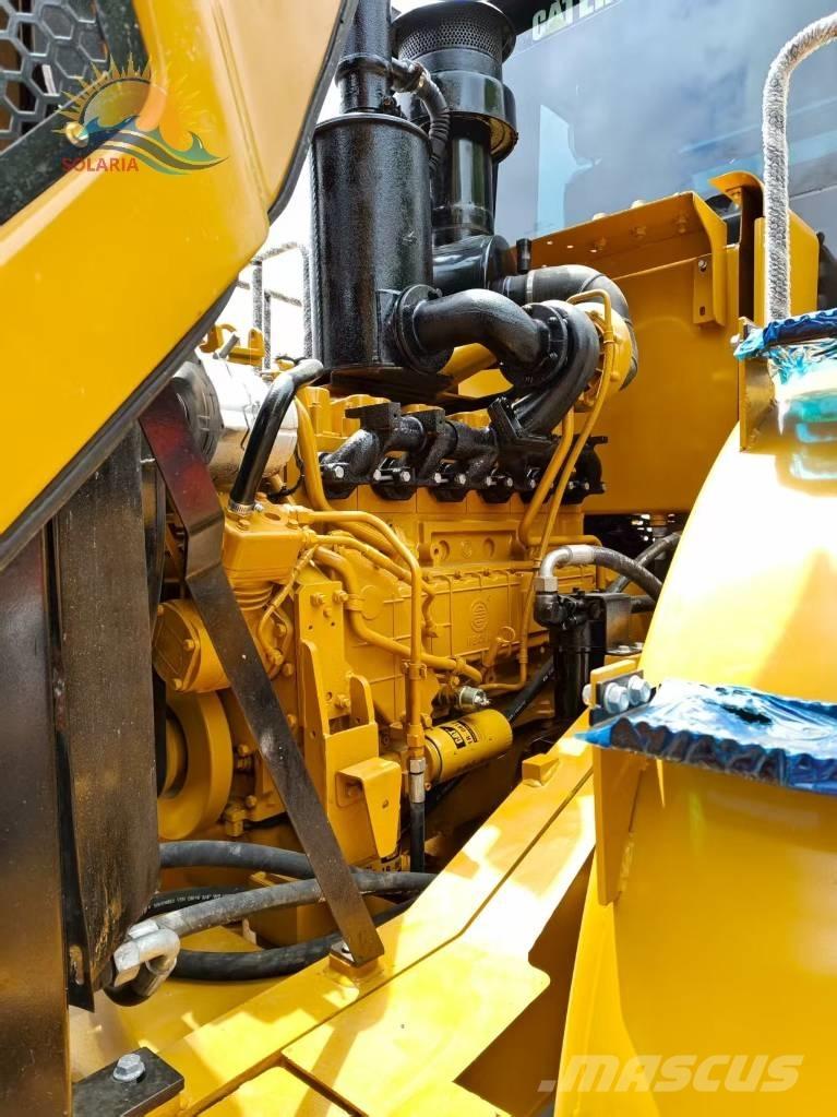CAT 950 H Gumikerekes homlokrakodók