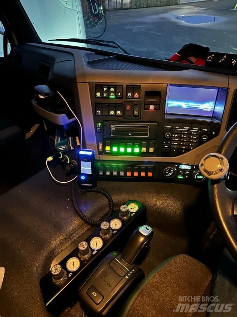 Volvo FM 500 Utcaseprő teherautók