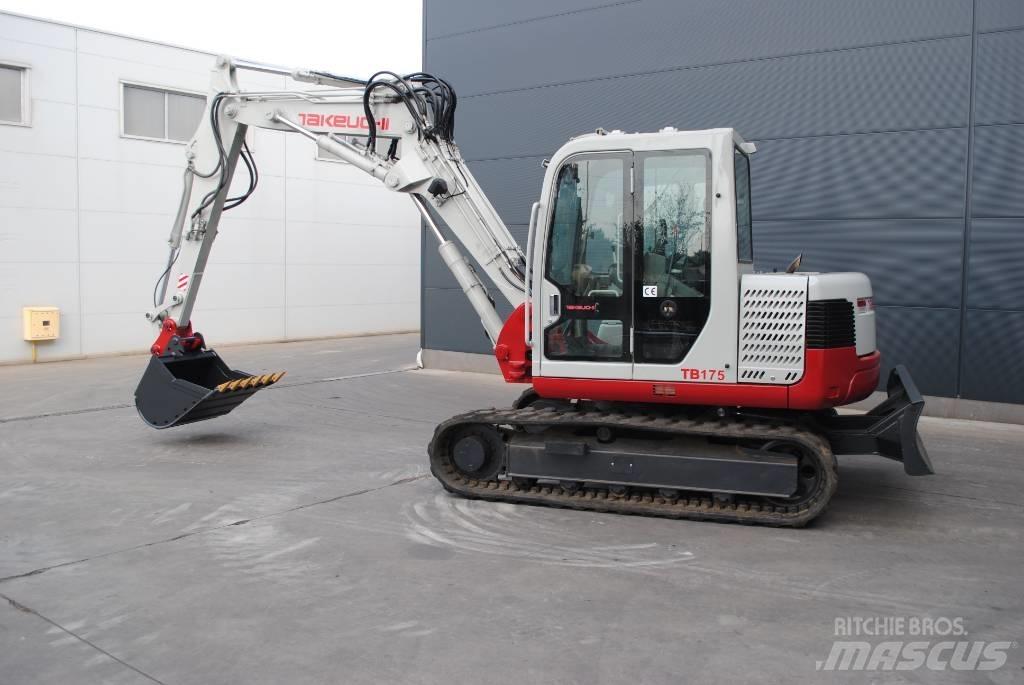 Takeuchi TB175 Mini kotrók < 7t