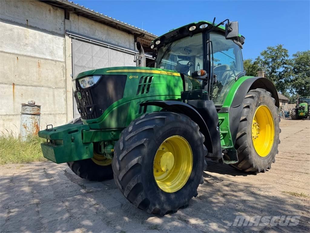 John Deere 6175 r Traktorok