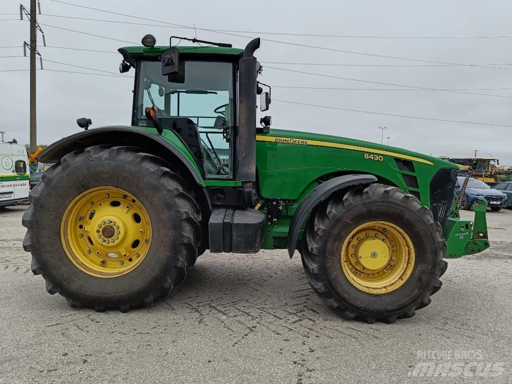 John Deere 8430 PST Traktorok