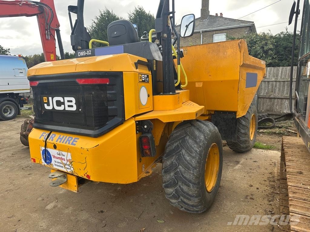 JCB 9T Mezei dömperek