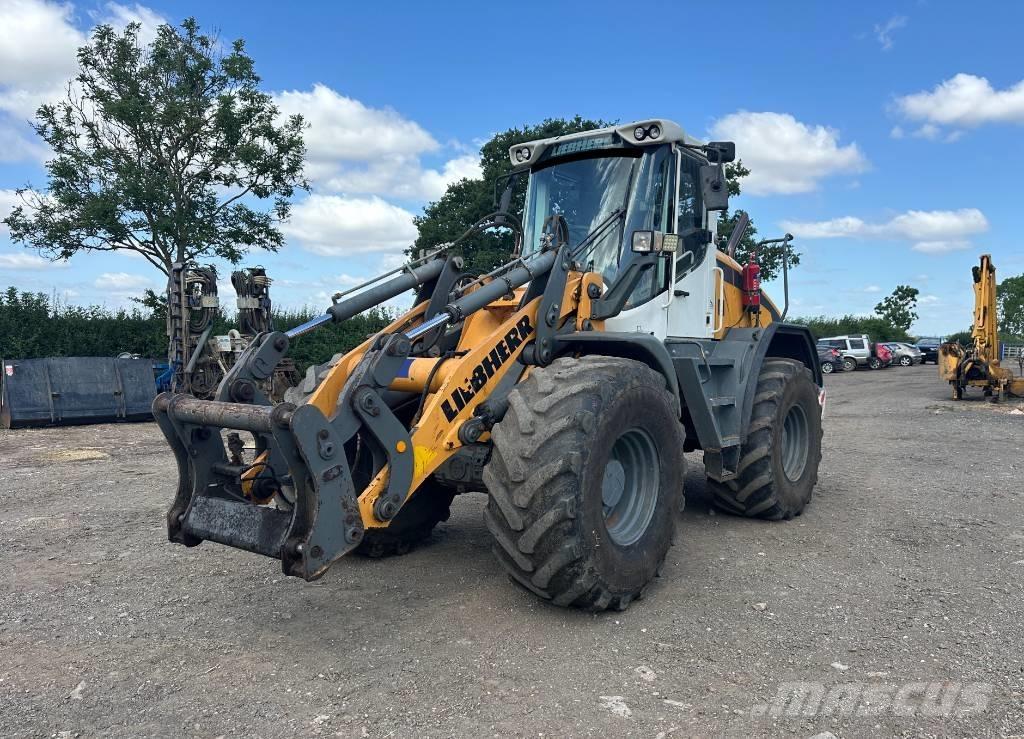 Liebherr L 538 Gumikerekes homlokrakodók