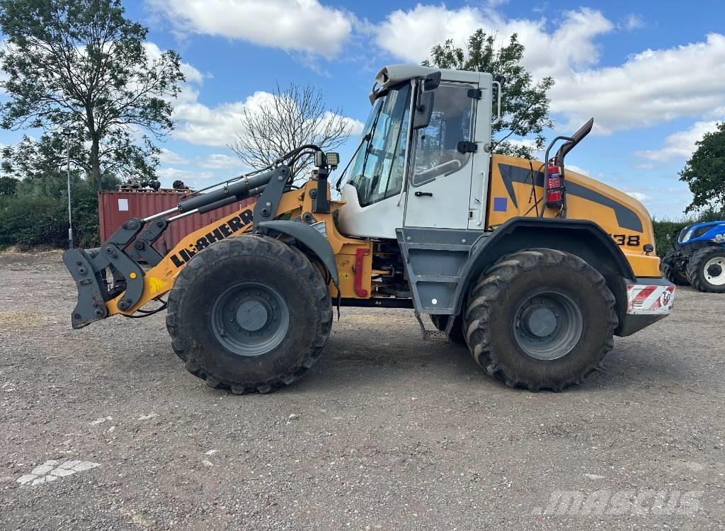 Liebherr L 538 Gumikerekes homlokrakodók