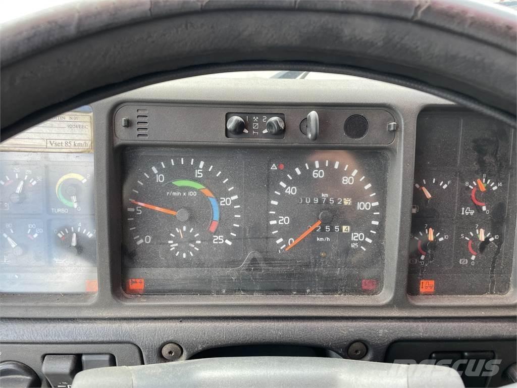 Volvo FH12 6x2 Multifunkciós teherautók