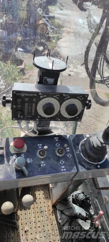 Atlas Copco ROC 812 Talaj fúró