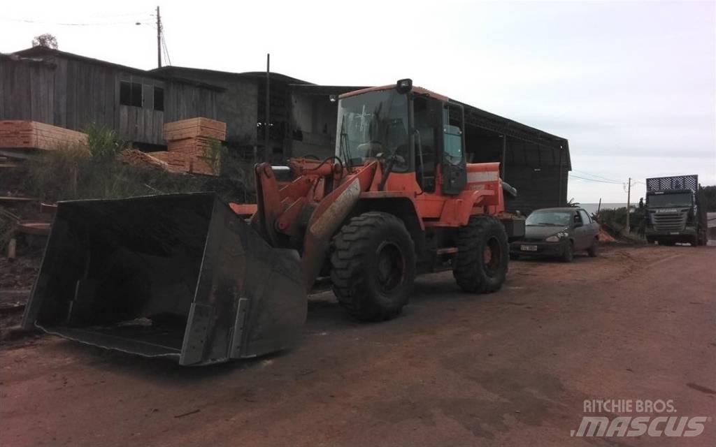 Doosan DL 200 Gumikerekes homlokrakodók