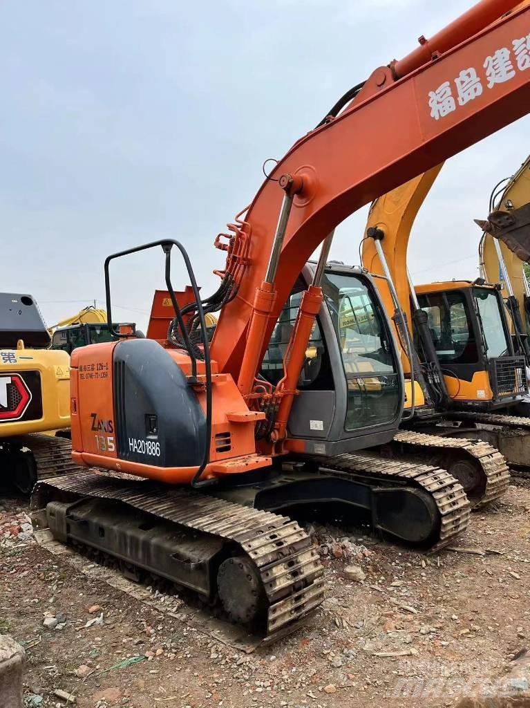 Hitachi ZX 135 US Lánctalpas kotrók