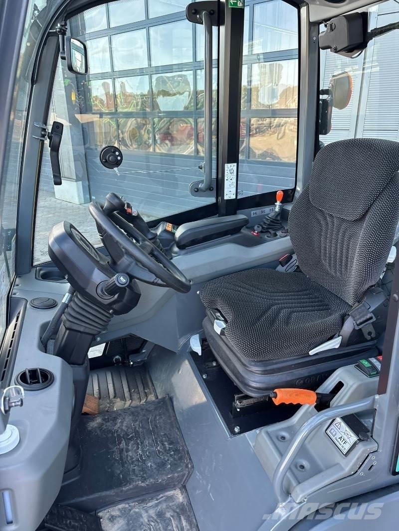 Kramer KL21.5L Gumikerekes homlokrakodók