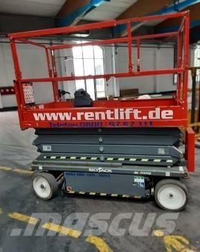 SkyJack SJ III 4726 Ollós emelők