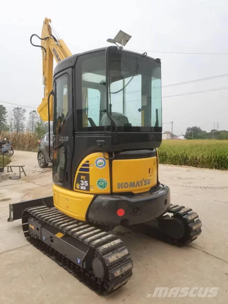 Komatsu PC 35 Mini kotrók < 7t