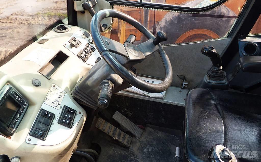 Manitex M 150 Mobil daruk