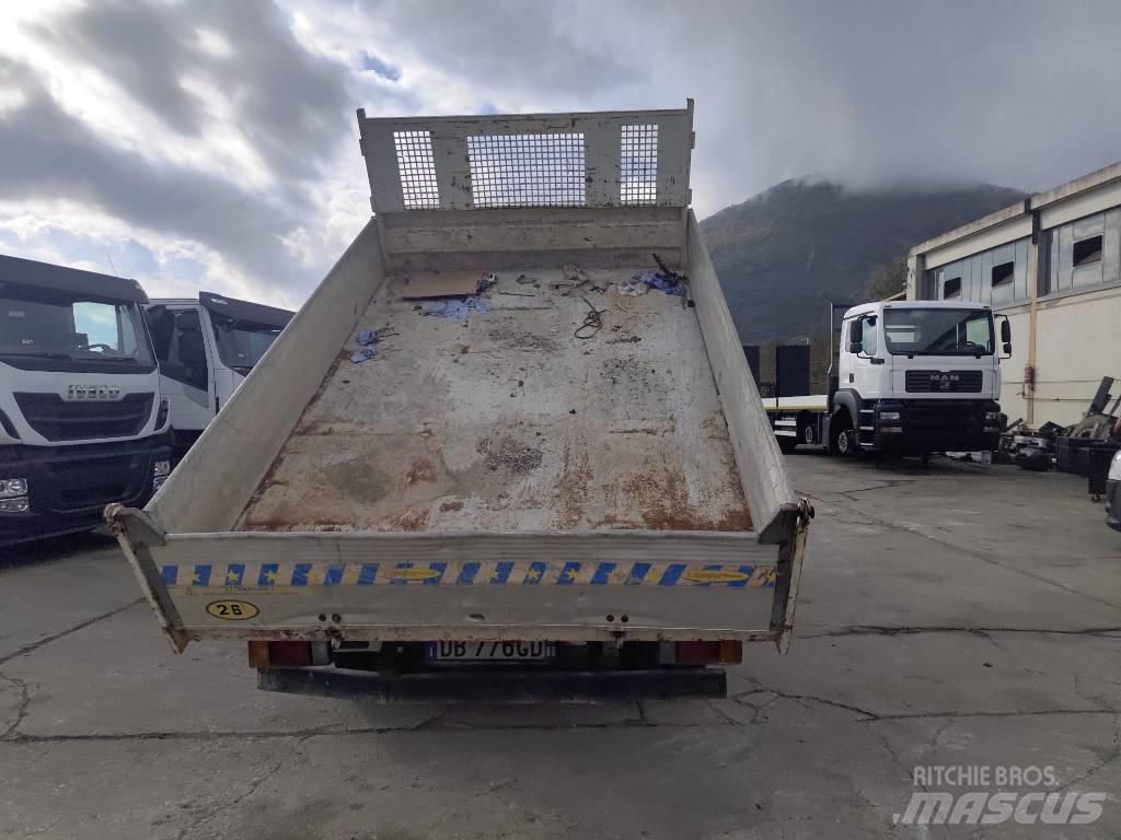 Isuzu NPR77G-5DX Darus teherautók