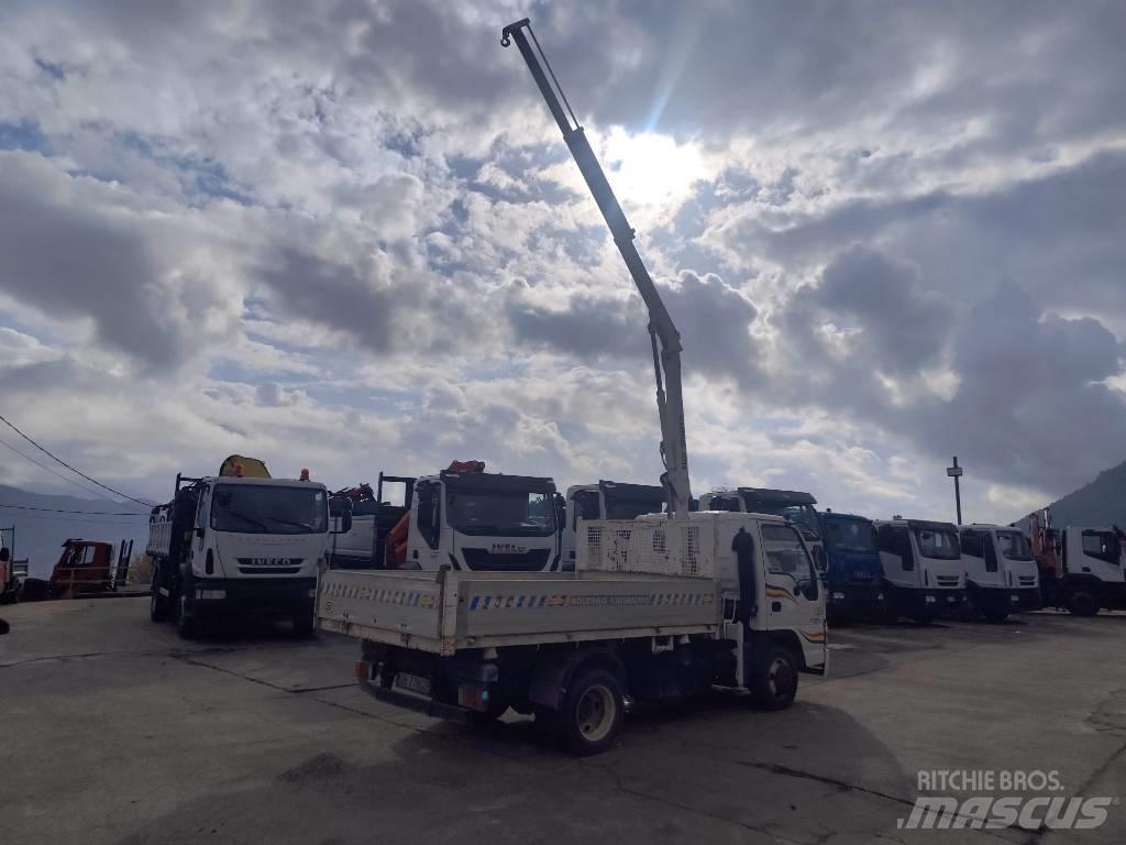 Isuzu NPR77G-5DX Darus teherautók