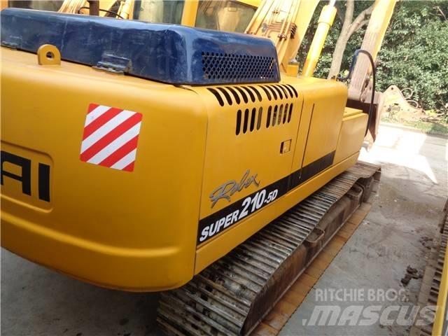 Hyundai R210-5D Gumikerekes kotrók