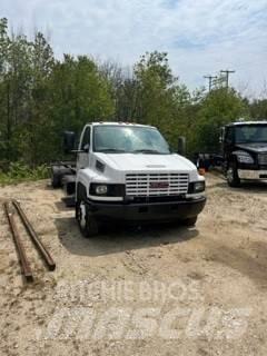 GMC 5500 Fülkés alváz