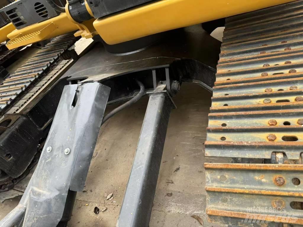 CAT 308 E 2 CR Közepes (midi) kotrók 7 t - 12 t