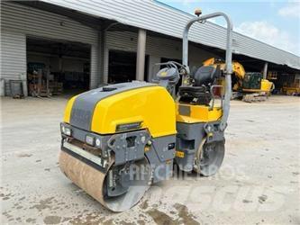 Dynapac CC 1100 Ikerdobos hengerek