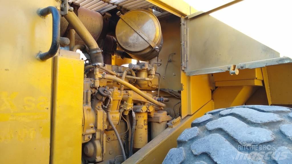 CAT 950E Gumikerekes homlokrakodók