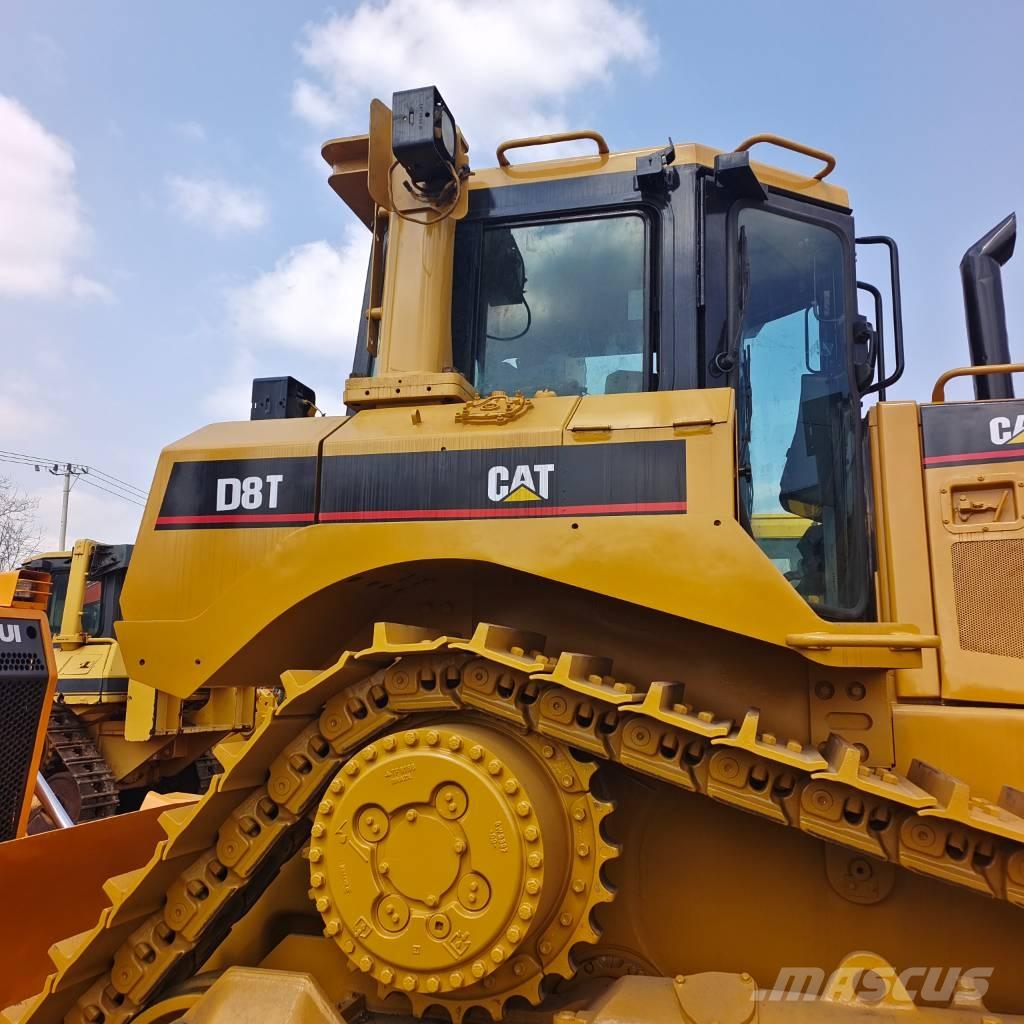CAT D 8 T lánctalpas dózerek
