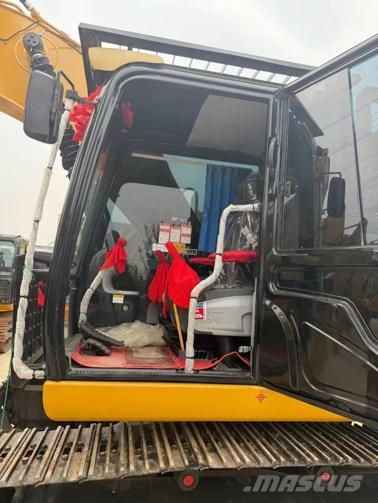 CAT 320 D Lánctalpas kotrók