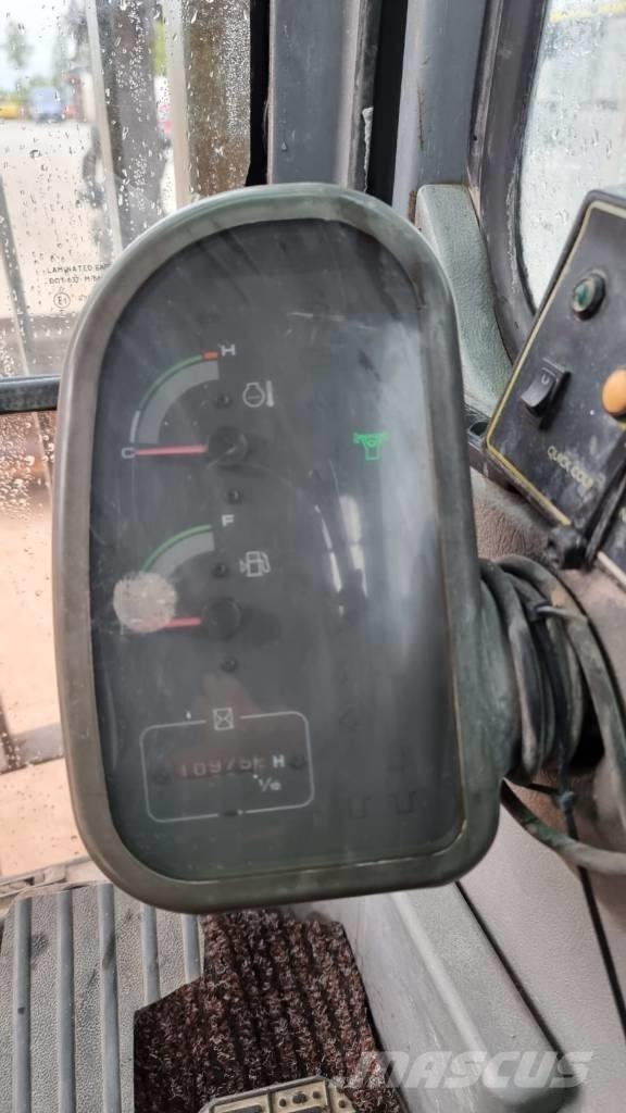 Volvo EC 210 B LC Lánctalpas kotrók
