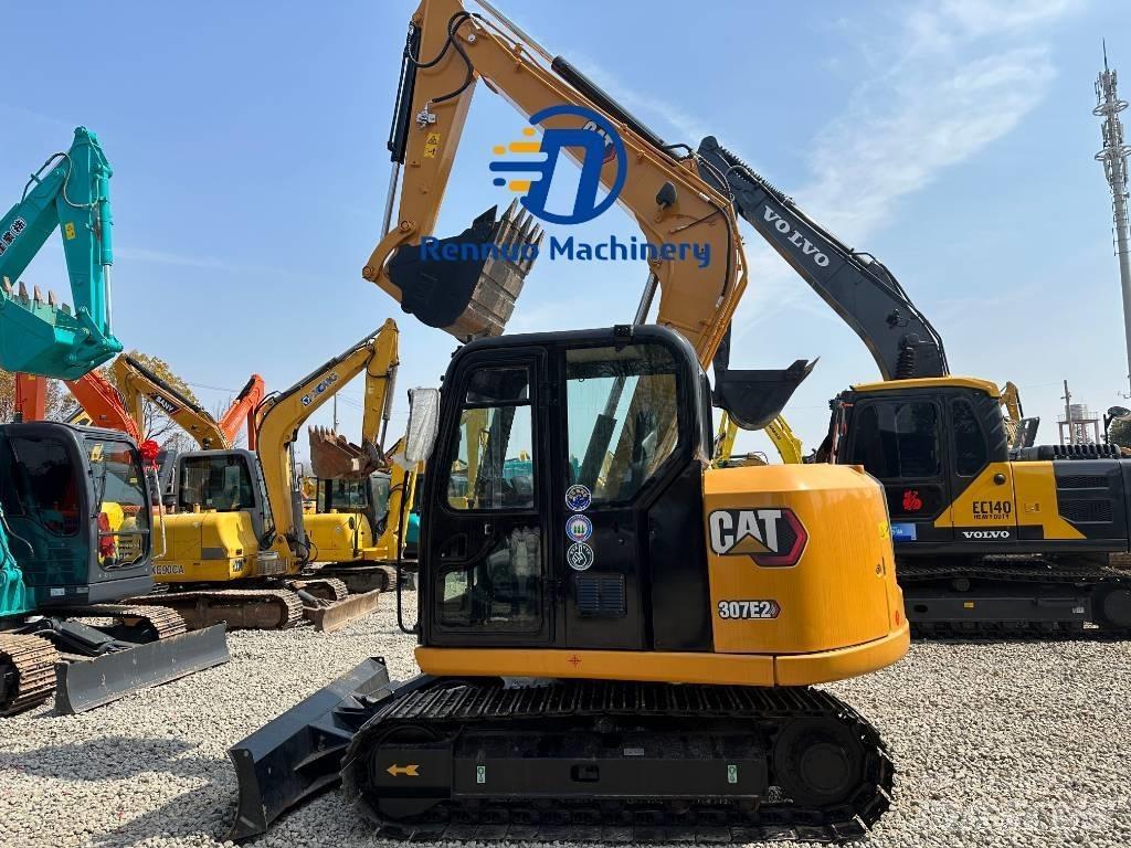 CAT 307E2 Mini kotrók < 7t