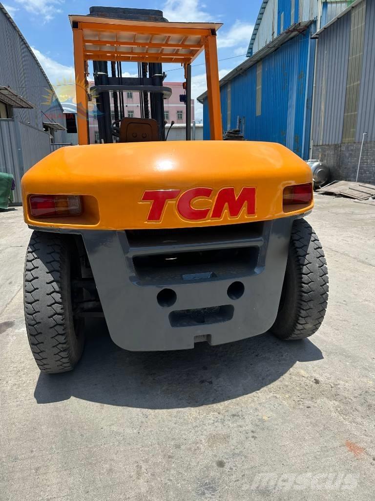 TCM FD 100 Dízel targoncák