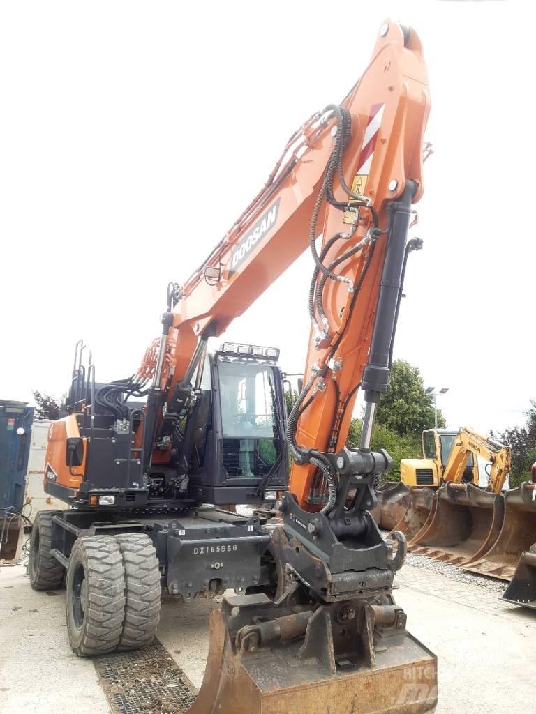 Doosan DX165 WR-7 Gumikerekes kotrók