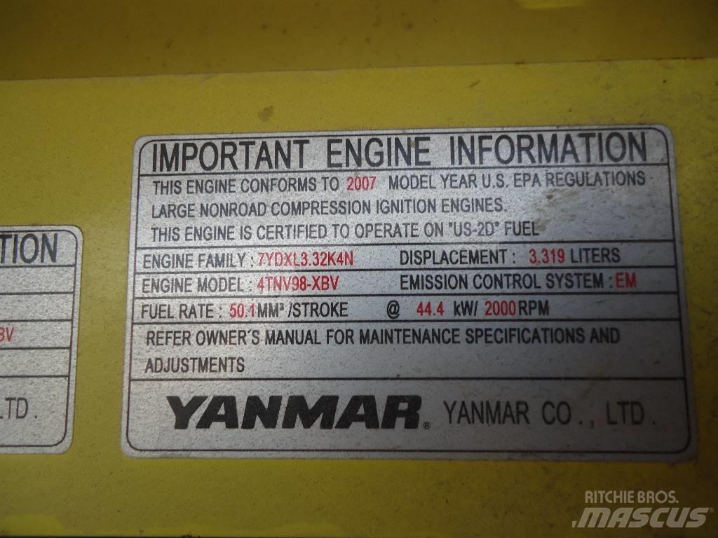 Yanmar B7-5A Közepes (midi) kotrók 7 t - 12 t