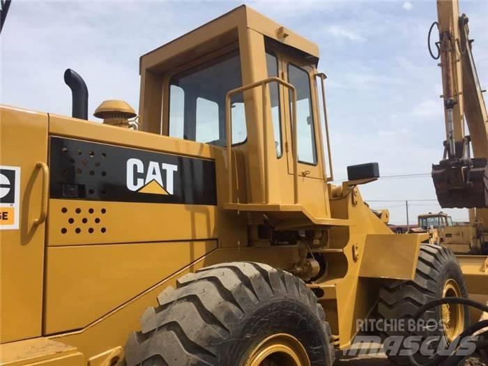 CAT 966E Gumikerekes homlokrakodók