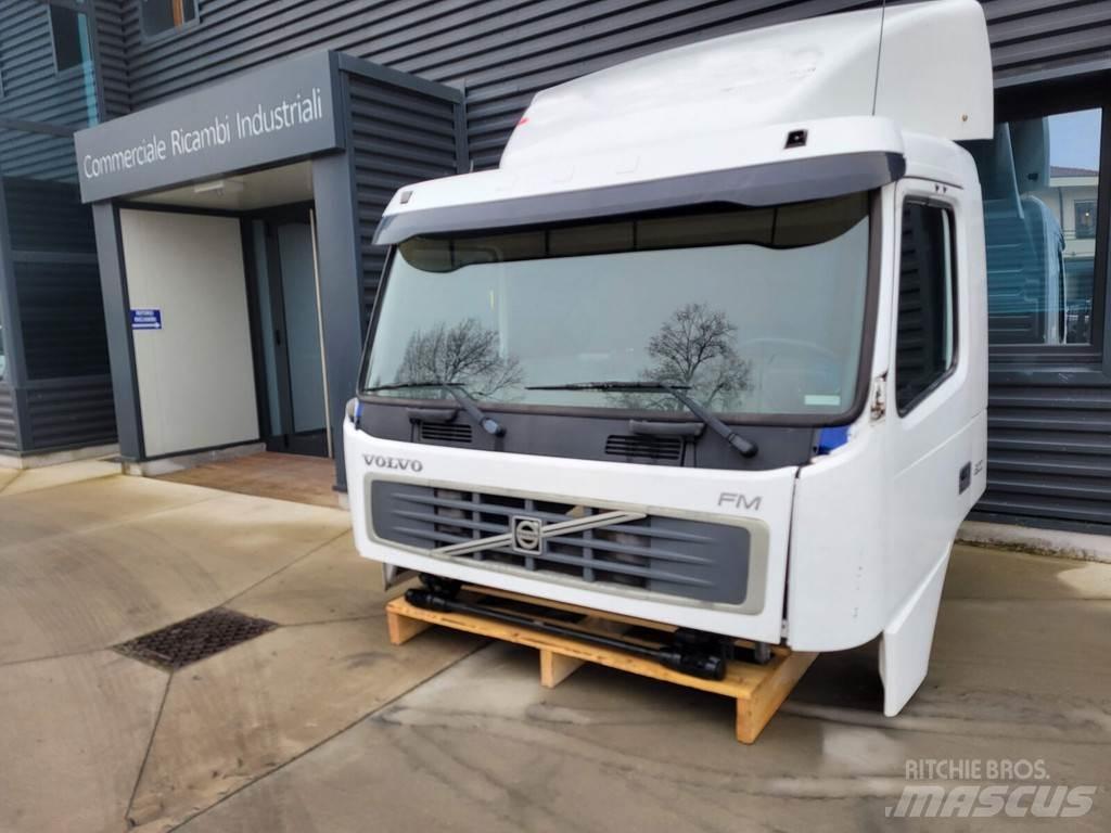 Volvo FL Vezetőfülke és belső tartozékok