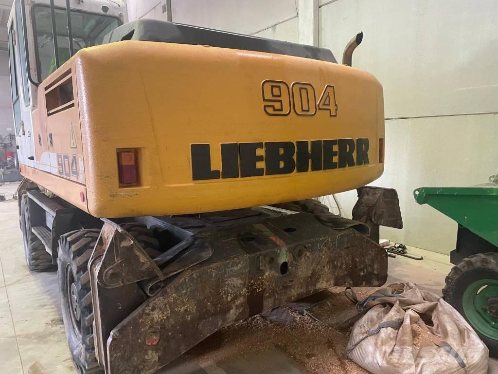 Liebherr A 904 C Gumikerekes kotrók