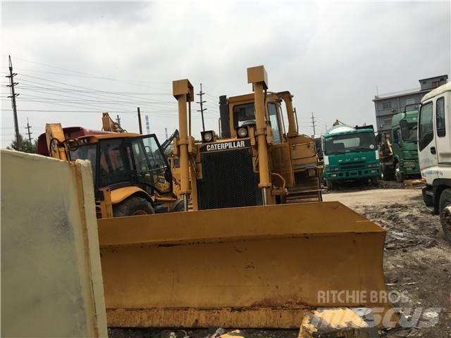 CAT D 7 R lánctalpas dózerek