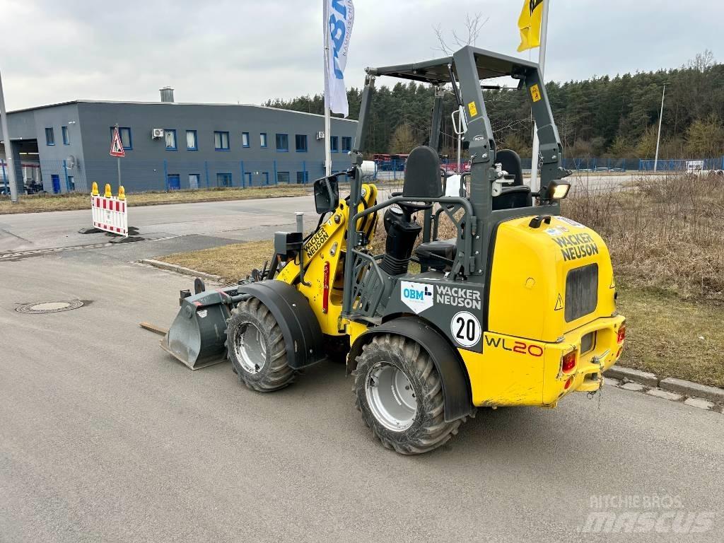 Wacker Neuson WL 20 Gumikerekes homlokrakodók