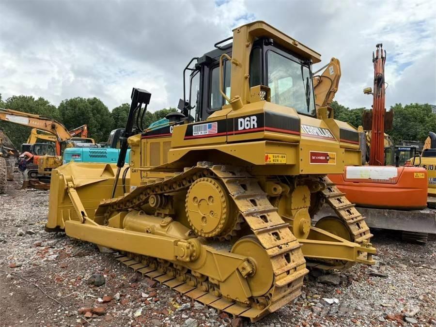 CAT D 6 R lánctalpas dózerek