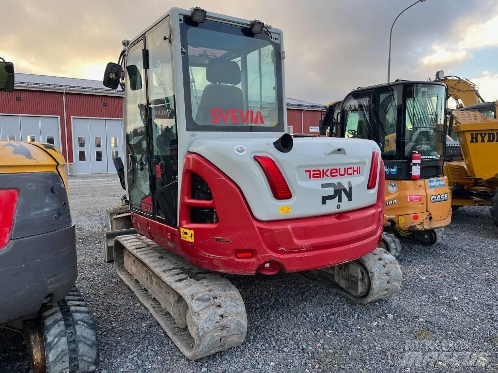 Takeuchi TB 370 Közepes (midi) kotrók 7 t - 12 t