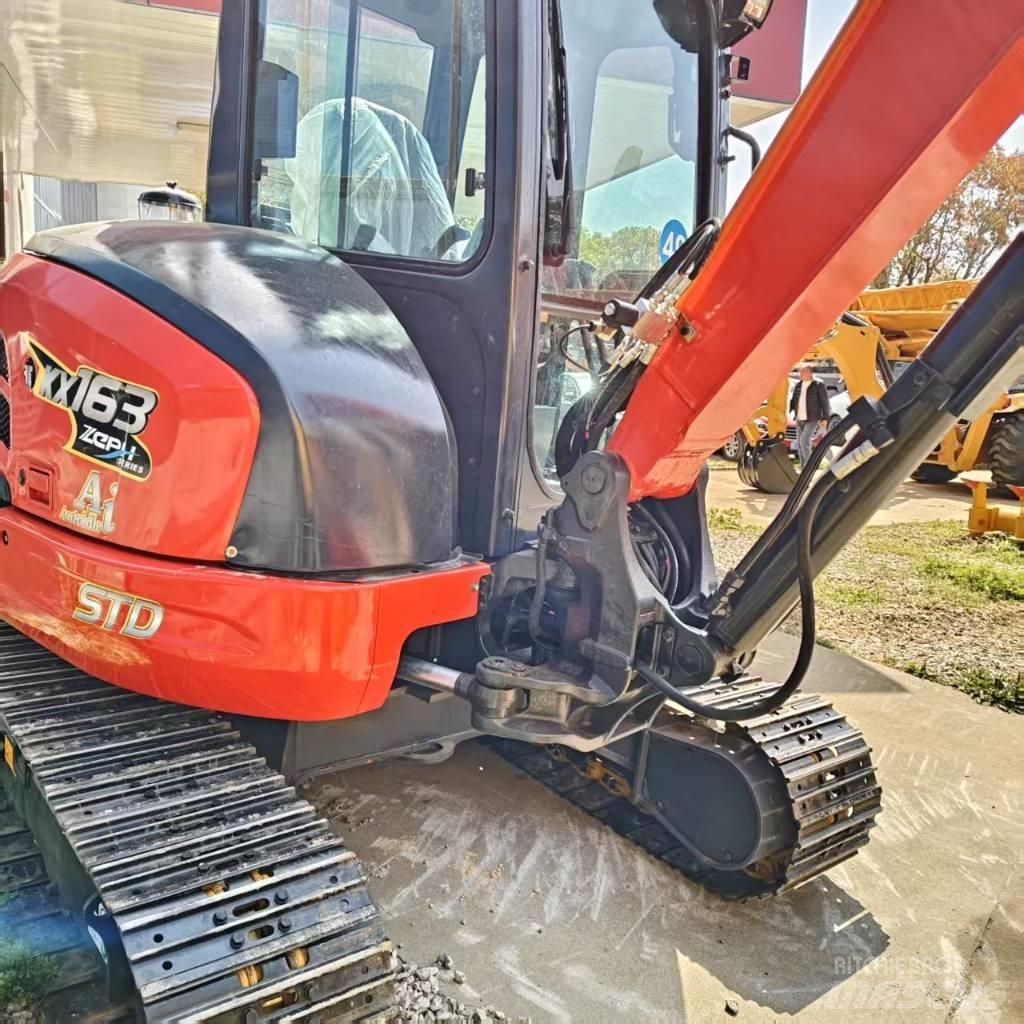 Kubota KX 163 Mini kotrók < 7t