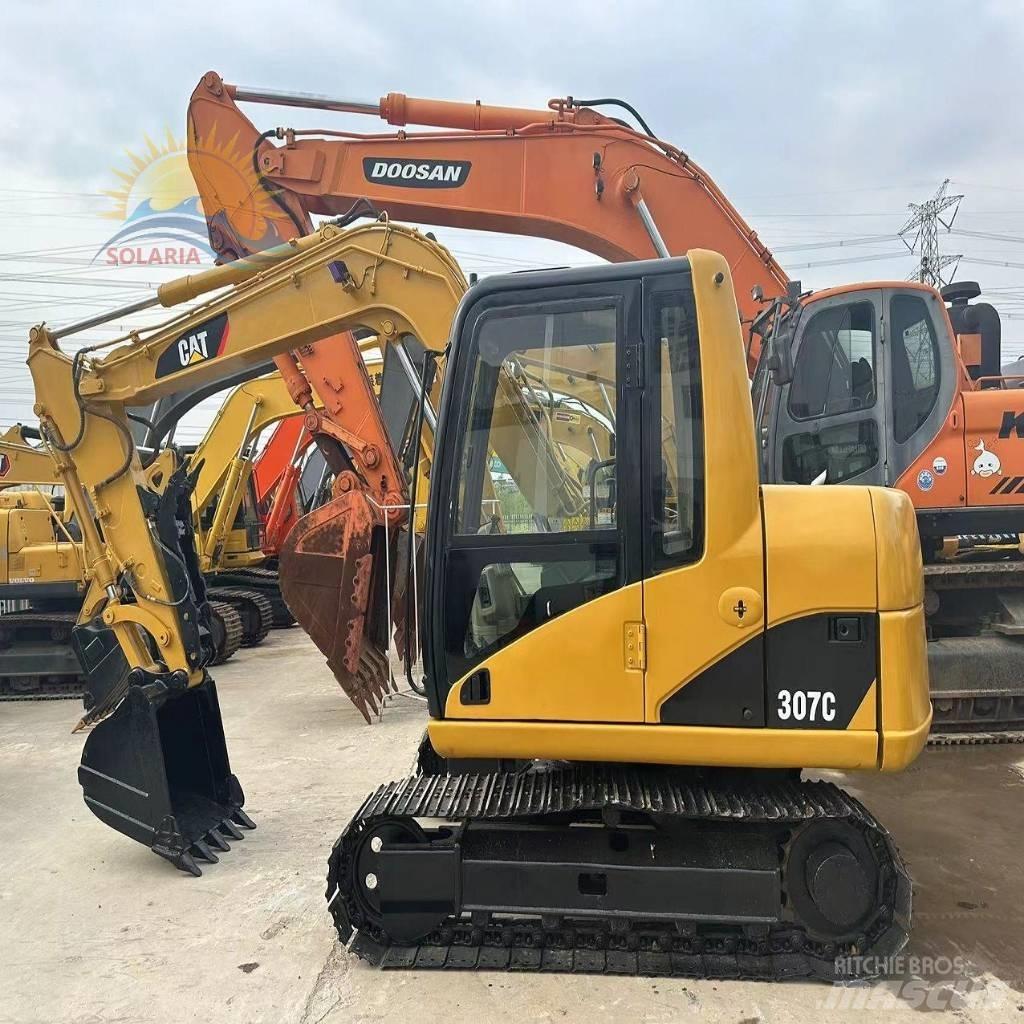CAT 307 C Mini kotrók < 7t