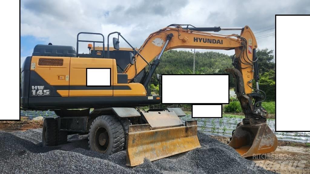 Hyundai HW 145 Gumikerekes kotrók