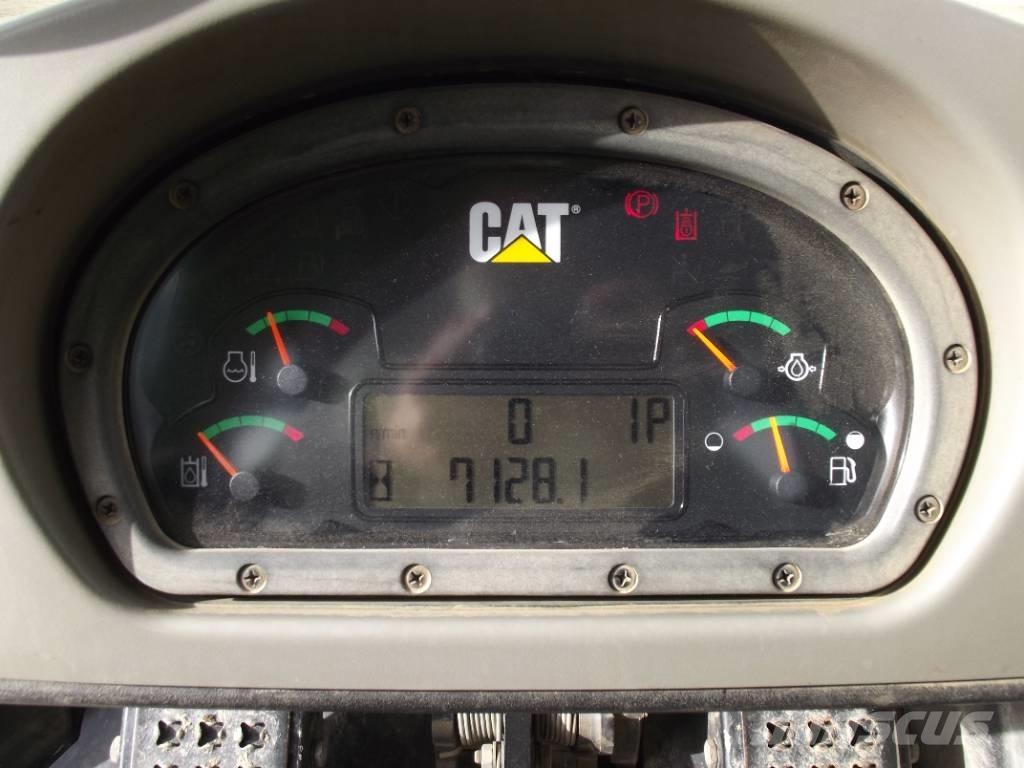 CAT 963 D WH Lánctalpas homlokrakodók