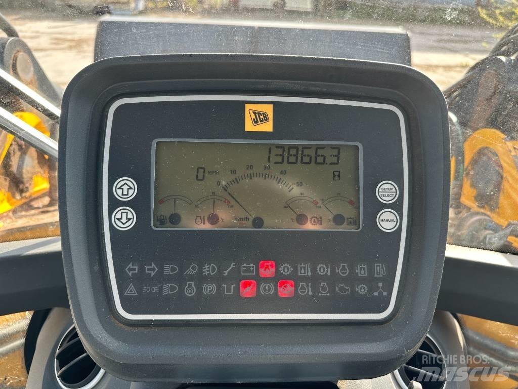 JCB 436 E HT Gumikerekes homlokrakodók