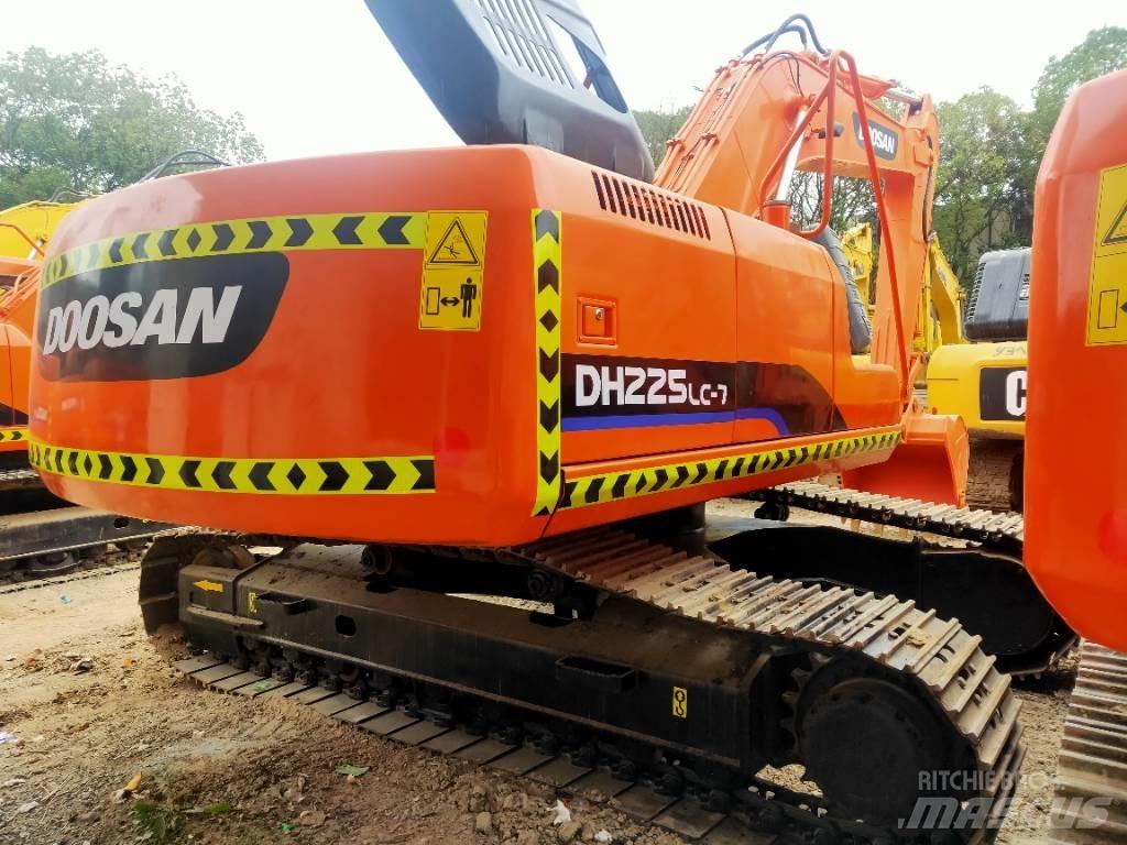 Doosan DH225LC-7 Lánctalpas kotrók