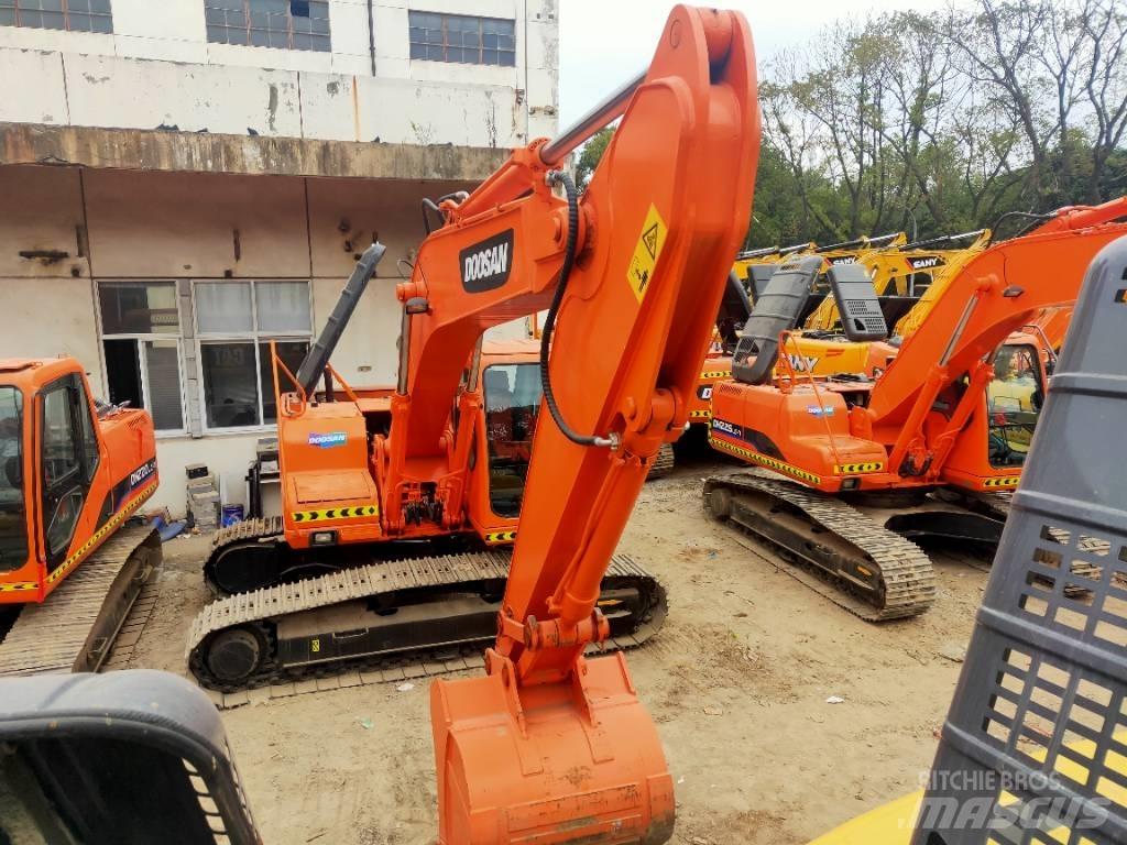 Doosan DH225LC-7 Lánctalpas kotrók