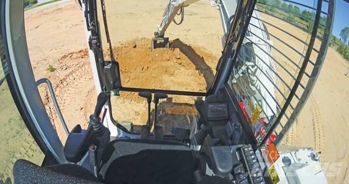 Takeuchi TB280FR Közepes (midi) kotrók 7 t - 12 t