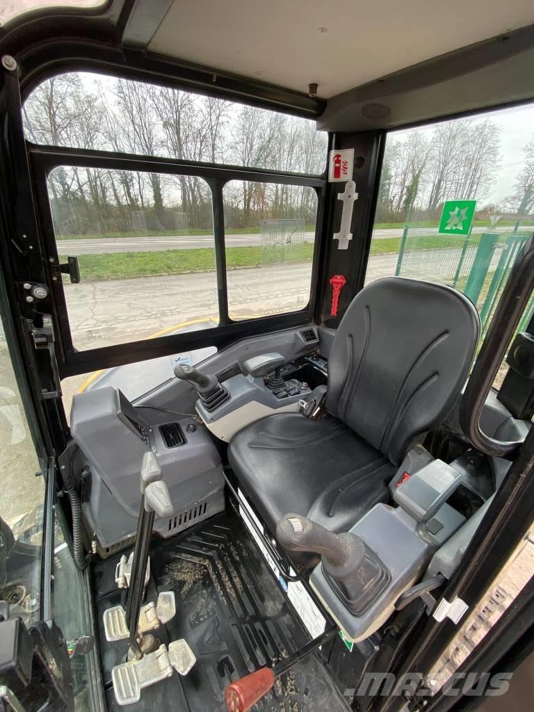 Sany SY 50 U Mini kotrók < 7t